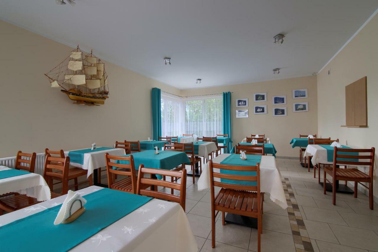 Nawigator Hotel Miedzyzdroje Kültér fotó